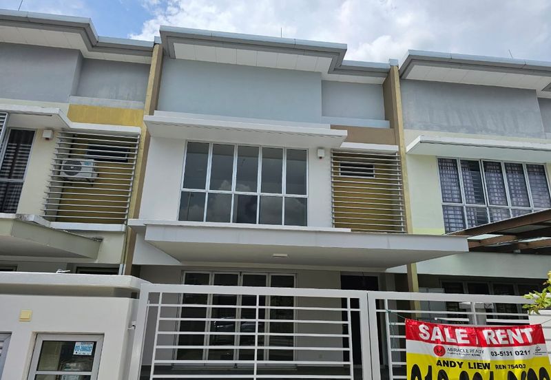 2 storey superlink freehold house  : Cressida Elmina Gardens, Elmina East, Shah Alam for sale