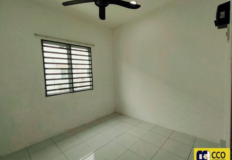 TAMAN PENGKALAN PRISMA