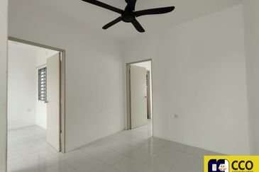 TAMAN PENGKALAN PRISMA