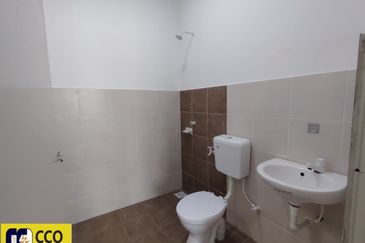 TAMAN PENGKALAN PRISMA