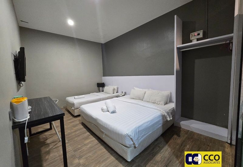 Jalan Sultan Iskandar