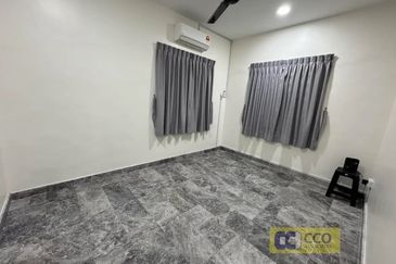 JALAN THOMPSON/JALAN TUN DR ISMAIL