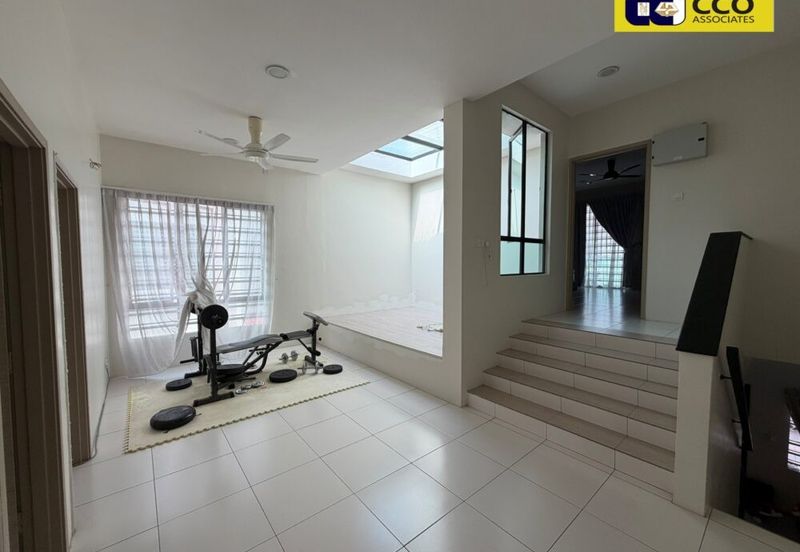 Taman Pengkalan Tiara