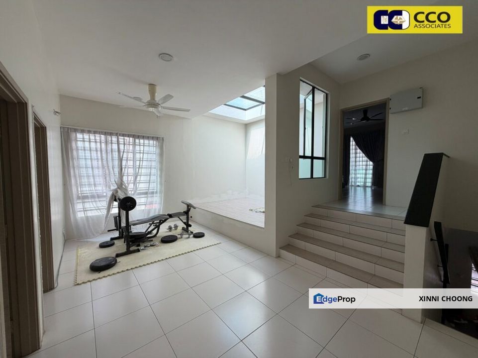 Taman Pengkalan Tiara Ipoh Intermediate Corner House For Sale, Perak, Ipoh