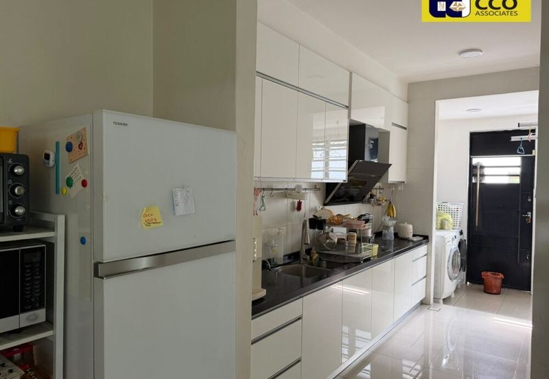 Taman Pengkalan Tiara