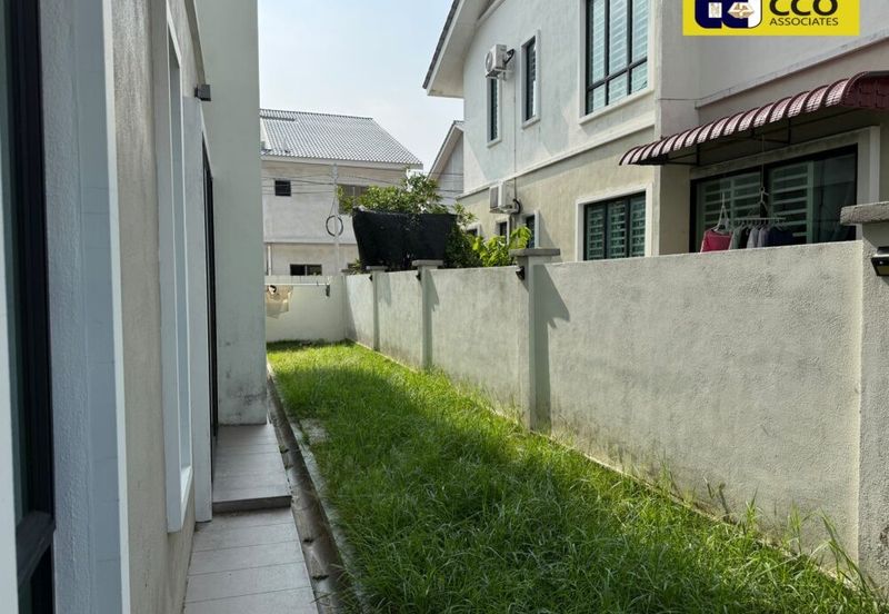 Taman Pengkalan Tiara