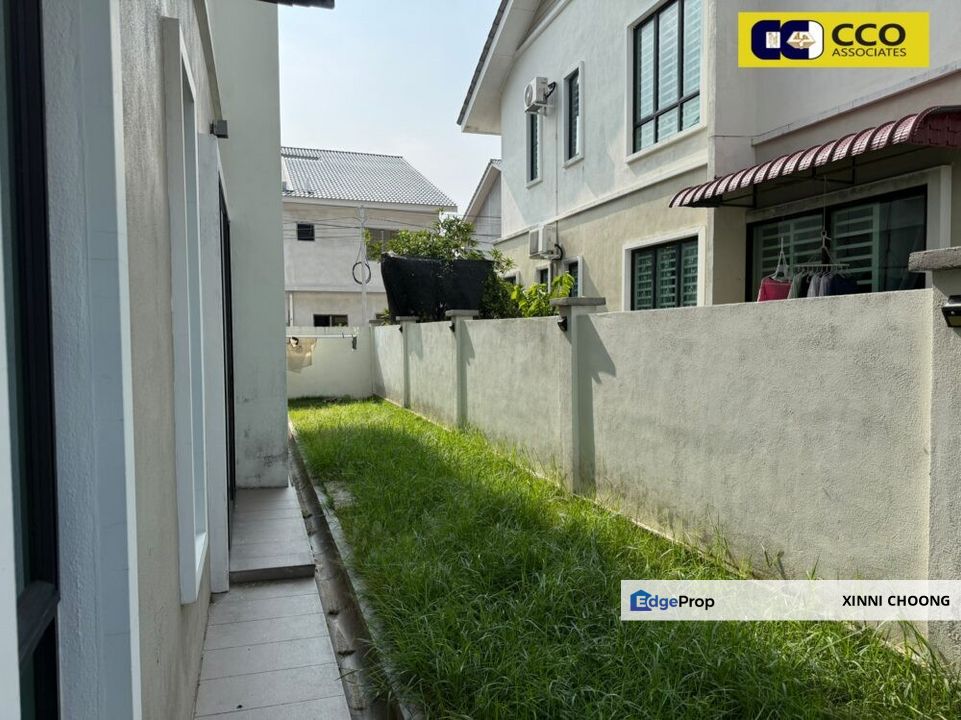 Taman Pengkalan Tiara Ipoh Intermediate Corner House For Sale, Perak, Ipoh