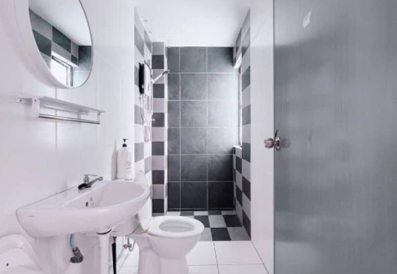 Manhattan Condominium