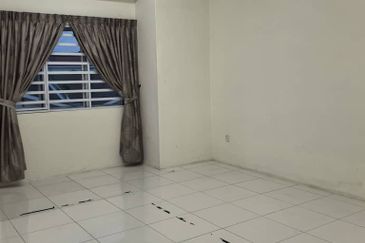 DESA LAHAT SRI -WANG