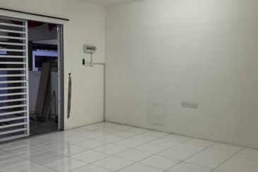 DESA LAHAT SRI -WANG