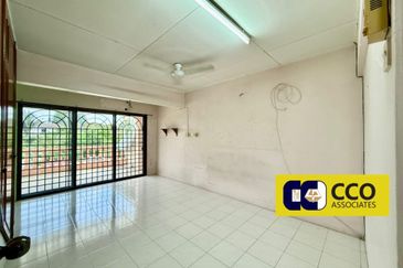 Pengkalan Desa Pakatan