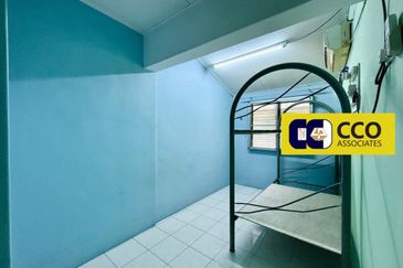 Pengkalan Desa Pakatan