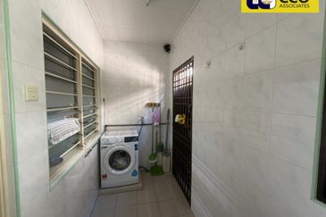 Taman Pengkalan Barat