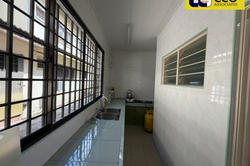 Taman Pengkalan Barat