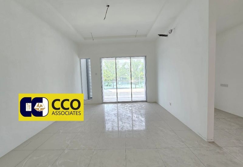 PANORAMA LAPANGAN KINARA