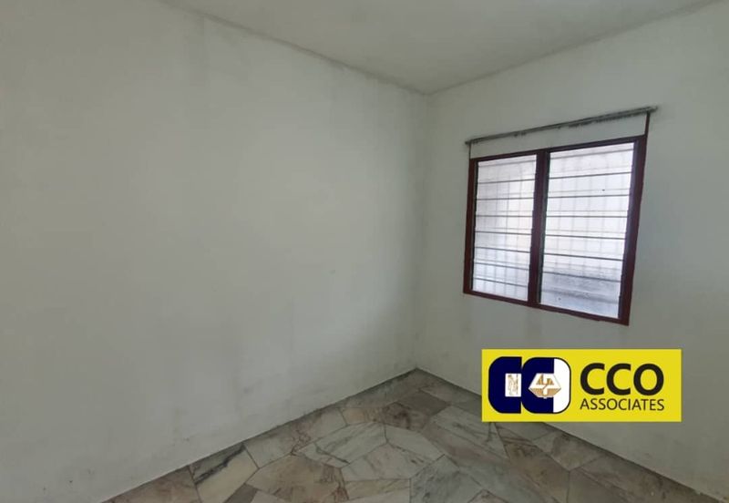 ANJUNG BERCHAM UTAMA