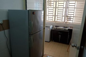 D'Piazza Condominium