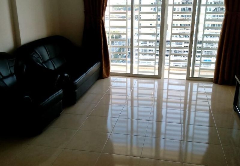 D'Piazza Condominium