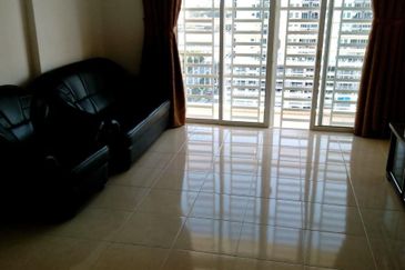 D'Piazza Condominium