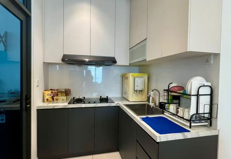 Queens Residences @ Queens Waterfront