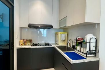 Queens Residences @ Queens Waterfront