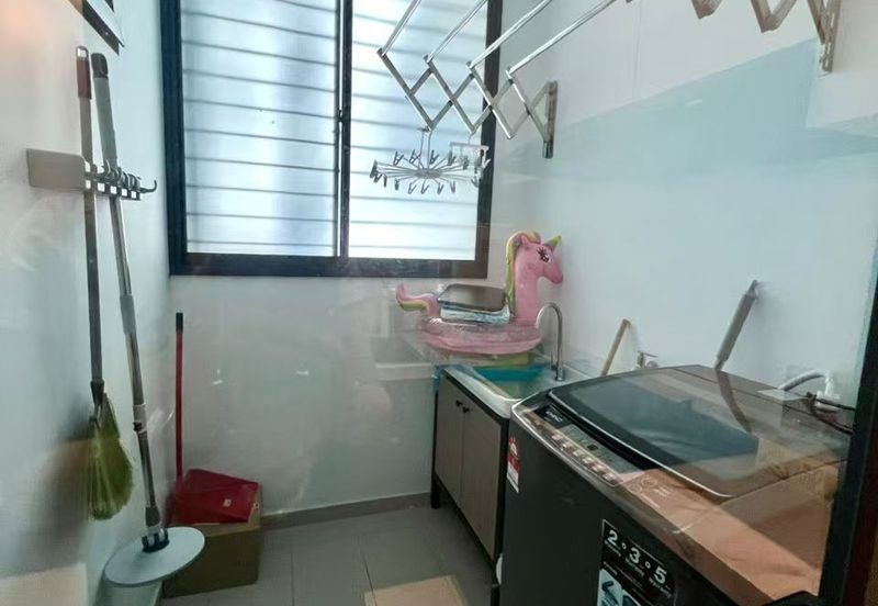 Queens Residences @ Queens Waterfront