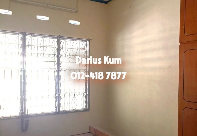 Terrace, Lintang Gelugor, Jelutong