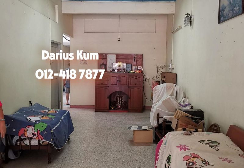 Terrace, Lintang Gelugor, Jelutong