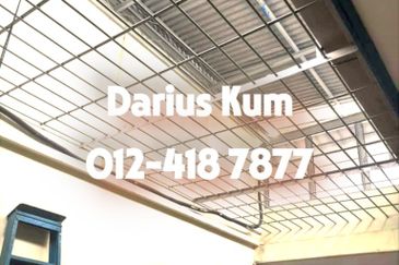 Terrace, Lintang Gelugor, Jelutong