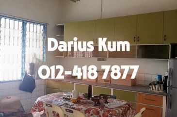 Terrace, Lintang Gelugor, Jelutong