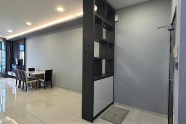 D'Summit Residences @ Kempas Utama