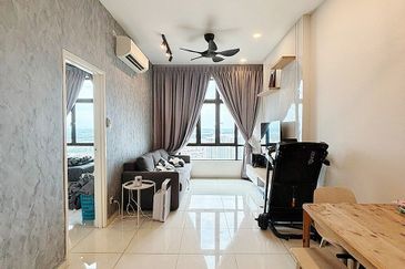 D'Summit Residences @ Kempas Utama