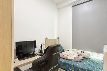 D'Summit Residences @ Kempas Utama