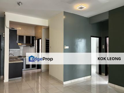 Walking Distance to KTM Subang Jaya!! Casa Tiara Service Apartment, Selangor, Subang Jaya