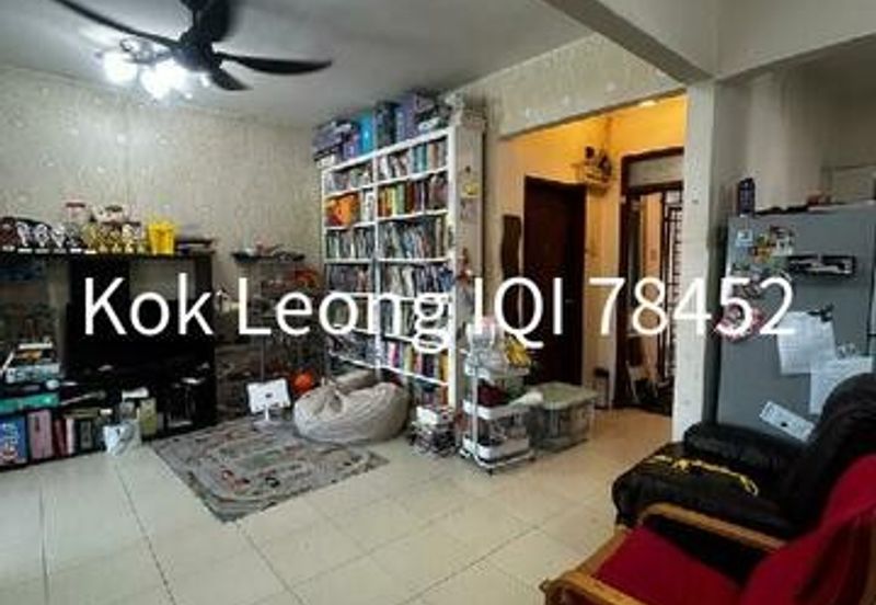 Villa Park Condominium