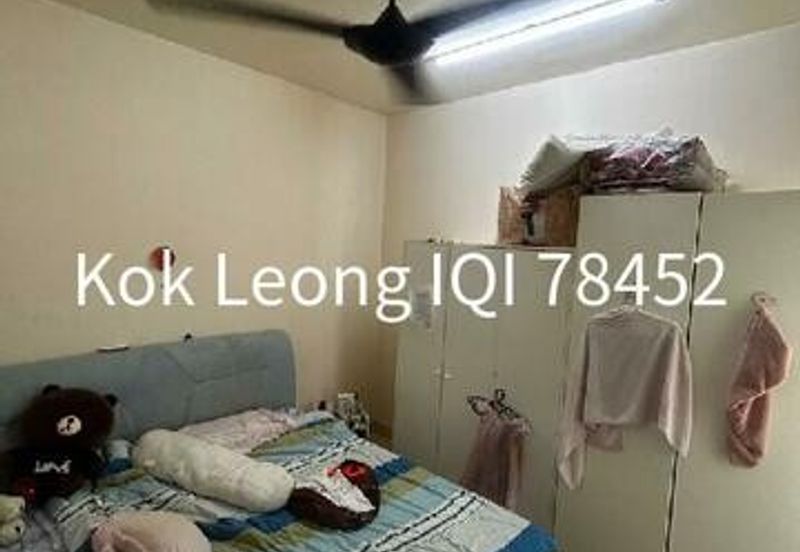 Villa Park Condominium