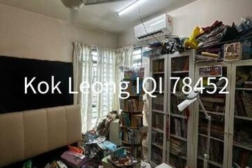 Villa Park Condominium