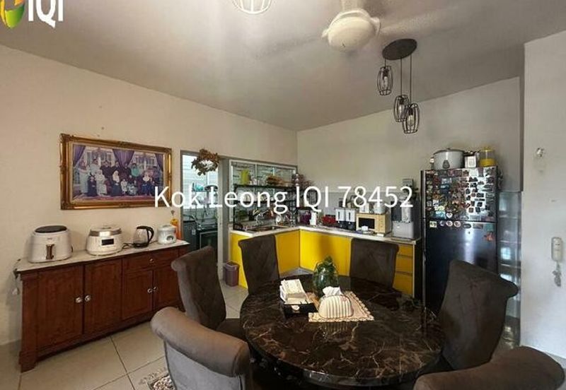 Springville Residence