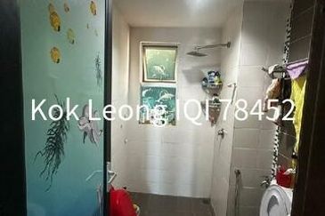 Villa Park Condominium