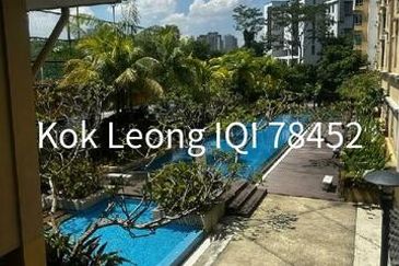 Villa Park Condominium