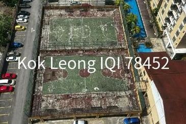 Villa Park Condominium