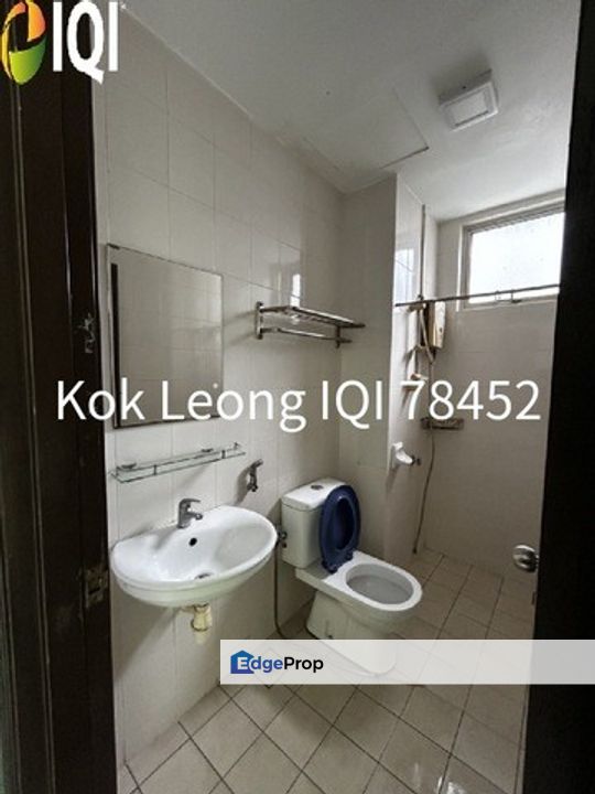  Casa Tiara, Subang Jaya Corner Unit, 3R, 2B For Sale, , 