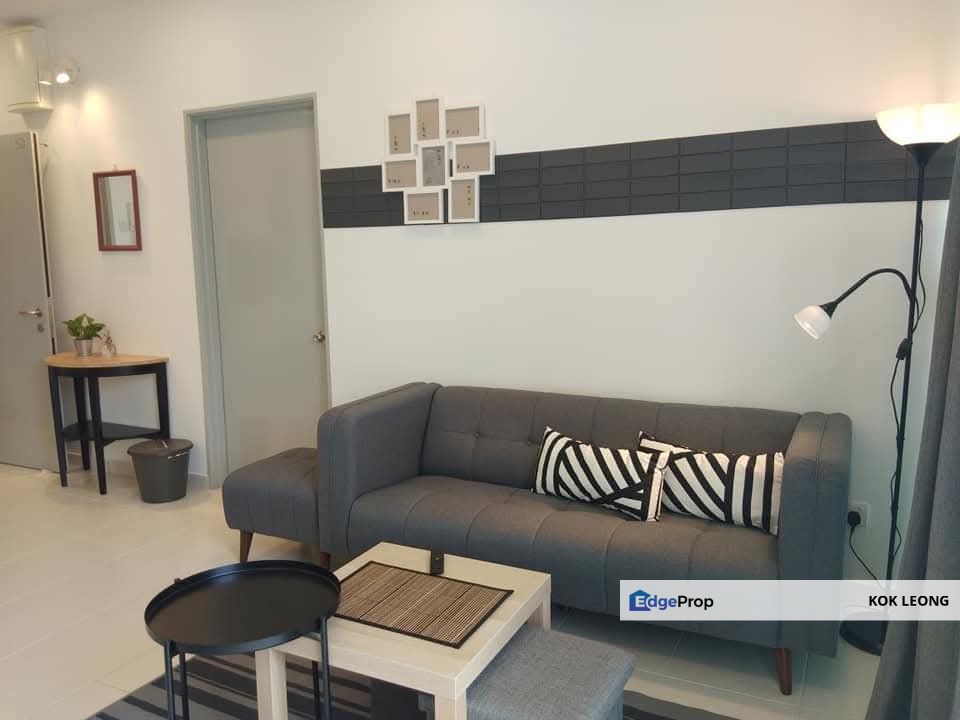 Steps to MRT! High-floor gem at The Zizz, Damansara Damai for sale. Perfect for young pros. Great ROI, full lifestyle facilities & easy highway access, Selangor, Damansara Damai