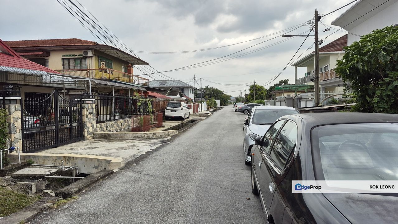 [REBUILD POTENTIAL] 4,500sf Flat Land Bungalow @ Seksyen 1, PJ Old Town, Selangor, Petaling Jaya