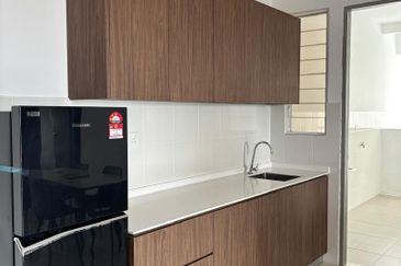 The Palm Condominium Kinarut