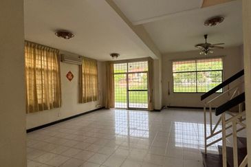 Taman Bestari | Herat of Luyang | near Klinik Kesihatan Luyang and The Logg