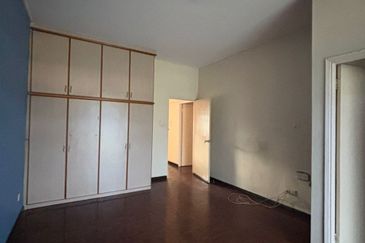 Taman Bestari | Herat of Luyang | near Klinik Kesihatan Luyang and The Logg