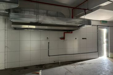 Sutera Avenue 1st Floor Corner Opposite Imago Shopping Mall