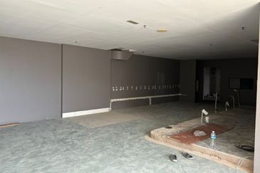 Sutera Avenue 1st Floor Corner Opposite Imago Shopping Mall