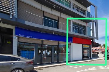 Market 88 Kepayan, Facing main road, Corner unit